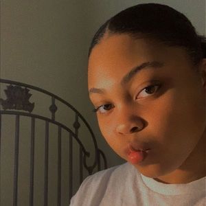 Meet your Posher, Cameryn